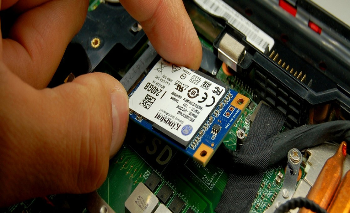 Как подобрать SSD для ноутбука и увеличить его производительность